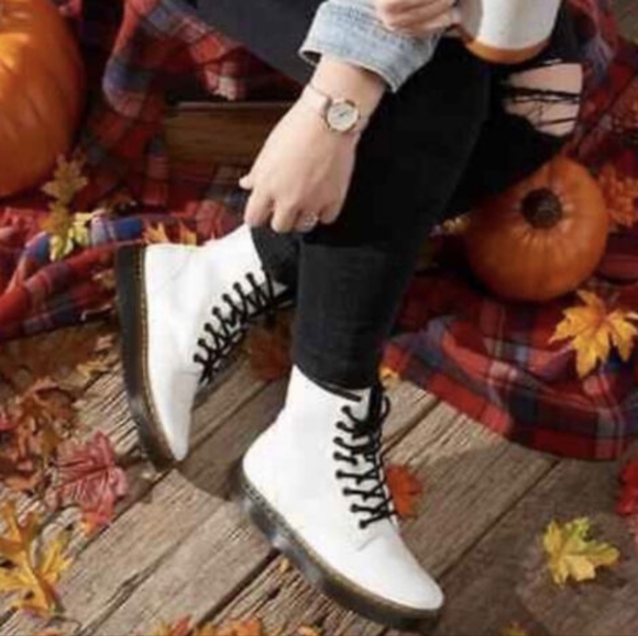 Doc Martens Zavala White Boot - Picture 8 of 9